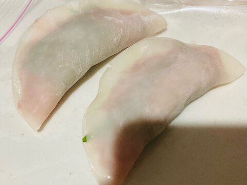 【お弁当】餃子の皮でつくるシソと豚肉揚げ餃子